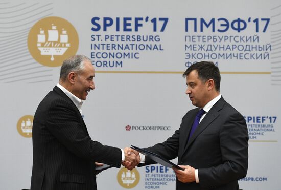 St. Petersburg International Economic Forum. Day Еwo