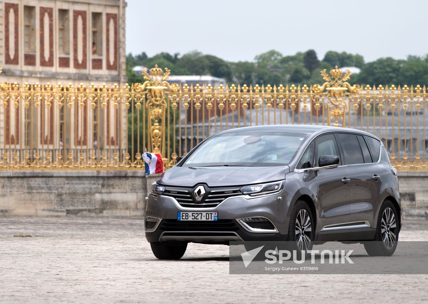 President Vladimir Putin's official visit to Paris