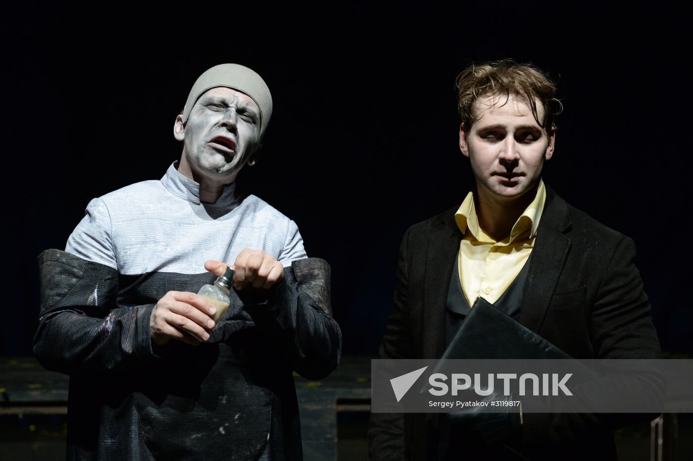 Final rehearsal of "...Souls" at Pyotr Fomenko Workshop theater