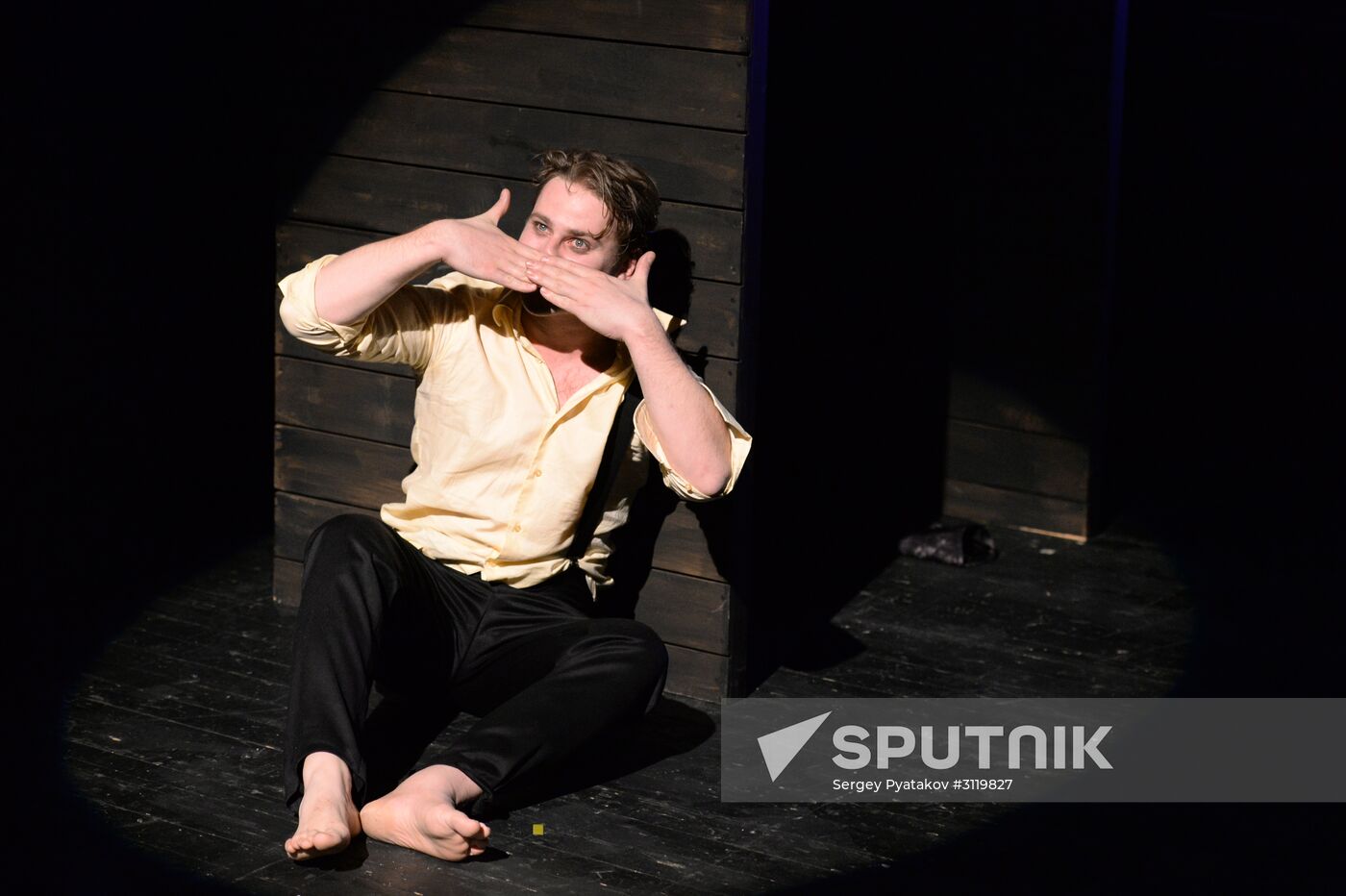 Final rehearsal of "...Souls" at Pyotr Fomenko Workshop theater