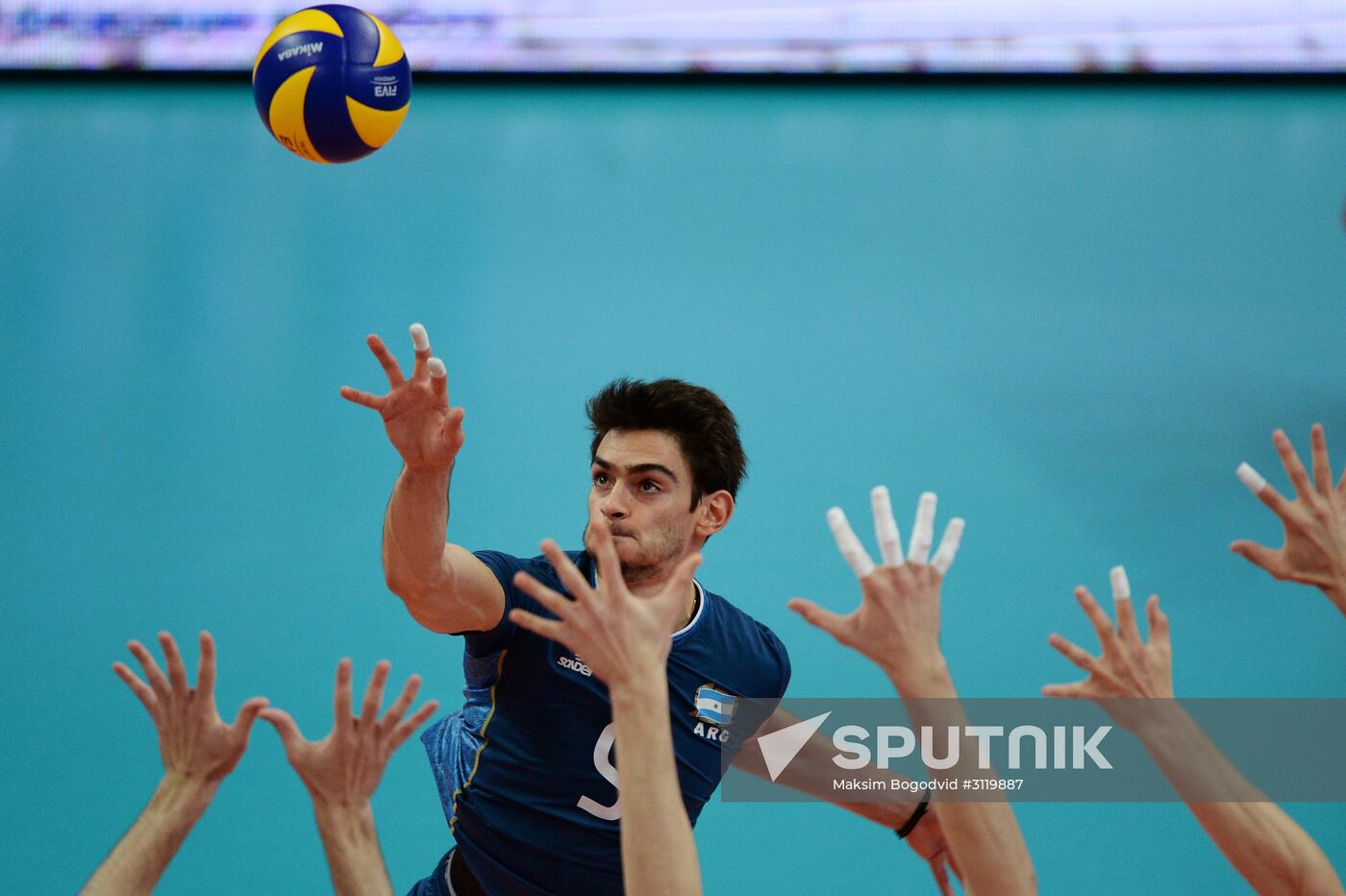 FIVB Volleyball World League. Men. Russia vs Argentina