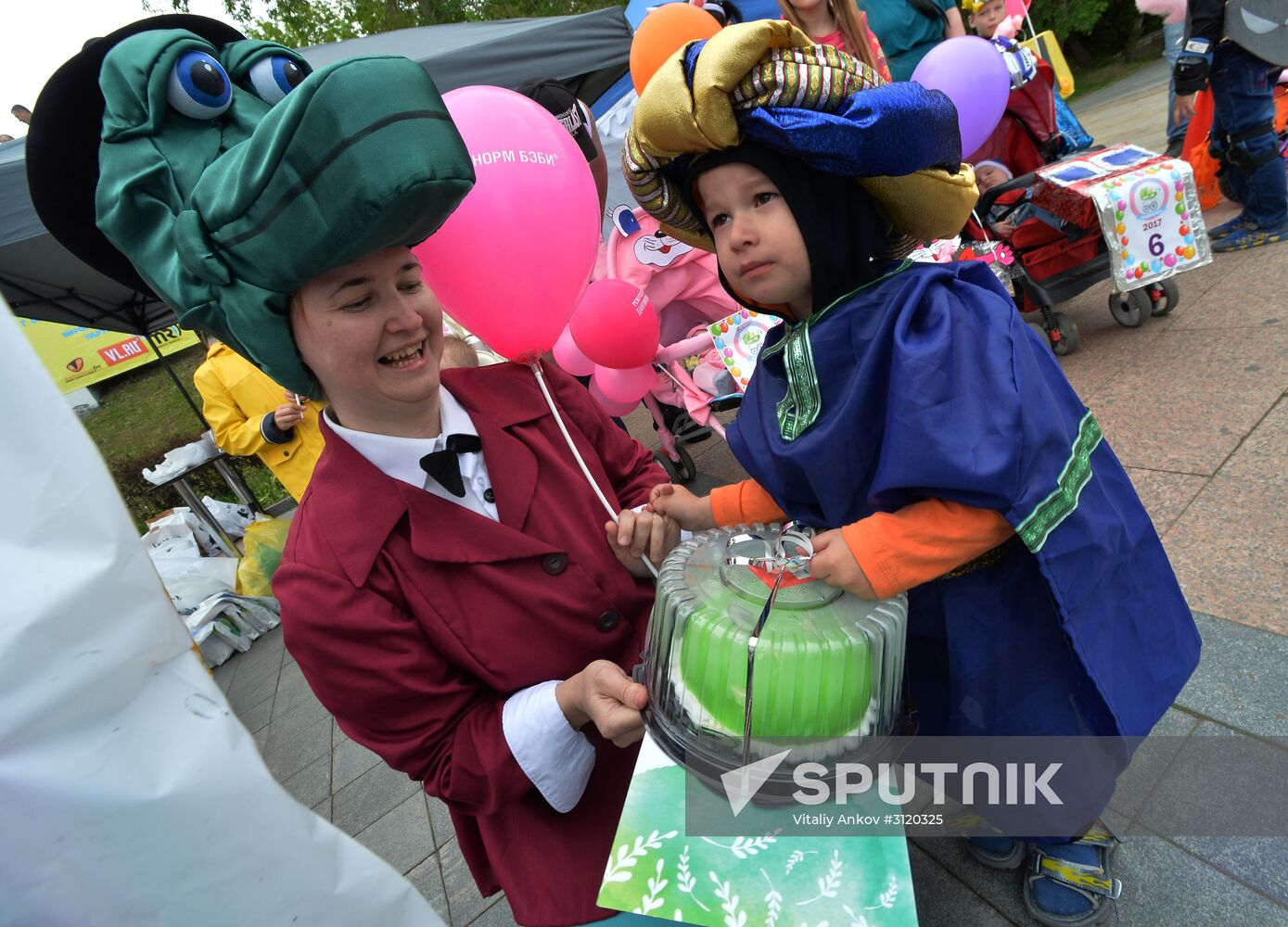 Stroller parade in Russian cities