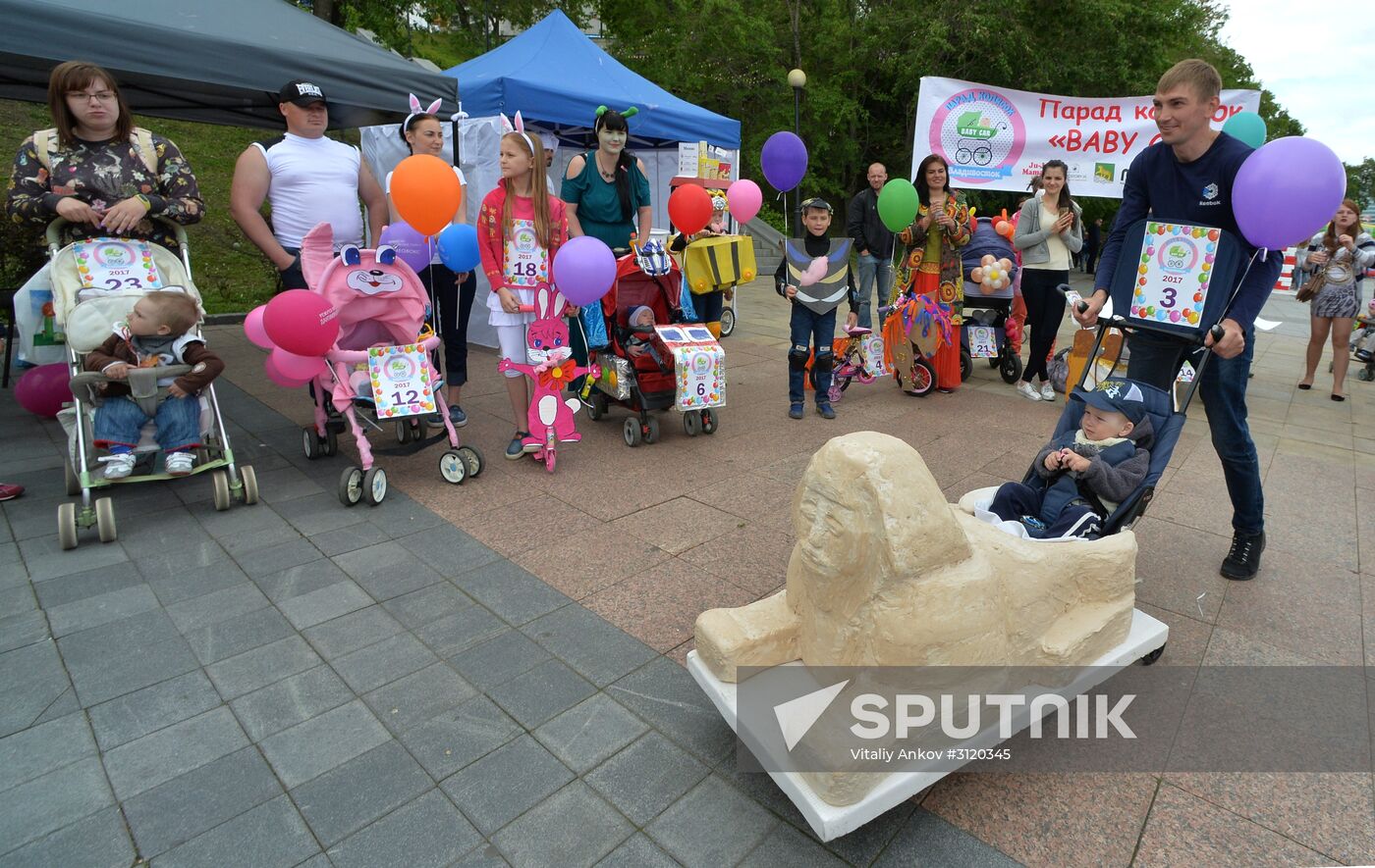 Stroller parade in Russian cities