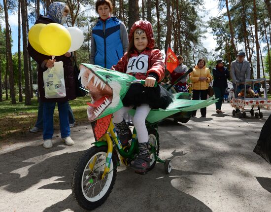 Stroller parade in Russian cities