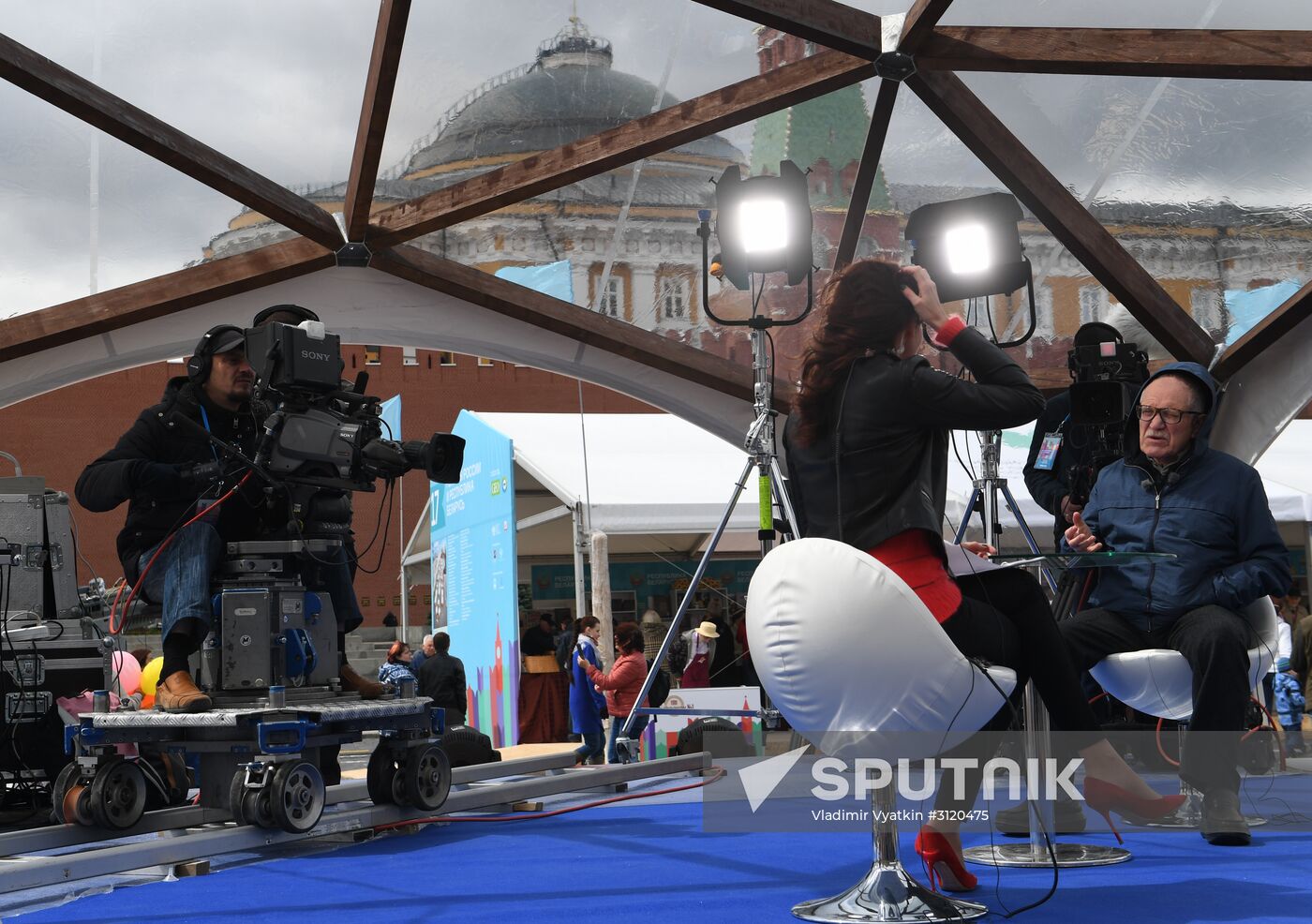 Red Square Book Festival. Day One