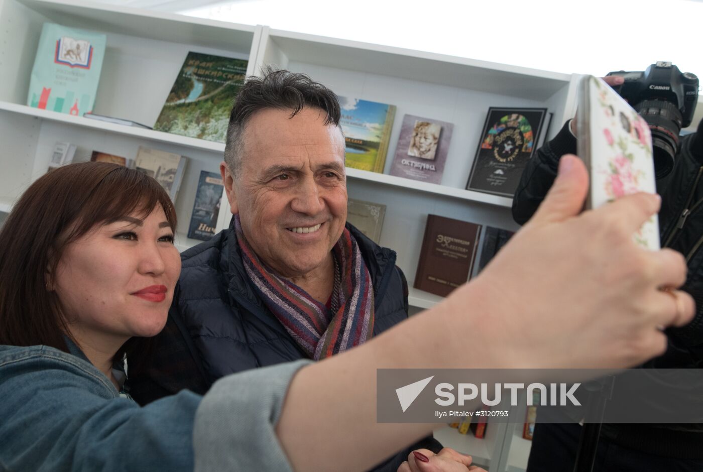 Red Square Book Festival. Day One