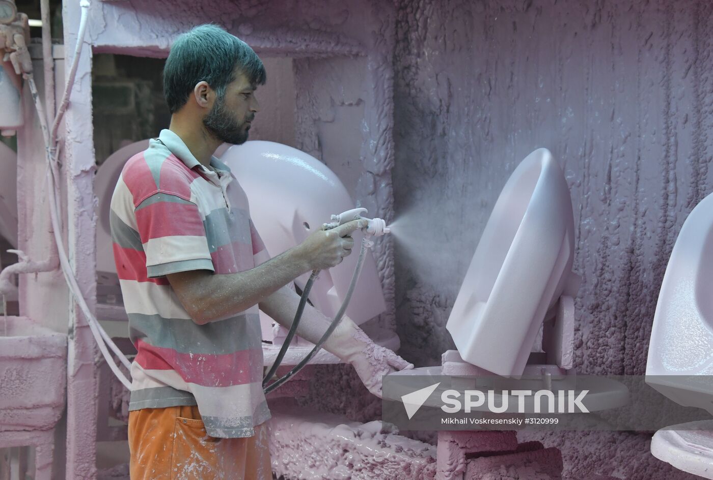 Ceramic ware production plant in Hama