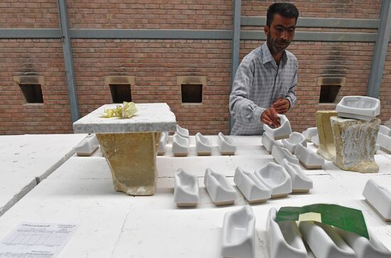 Ceramic ware production plant in Hama