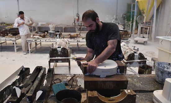 Ceramic ware production plant in Hama