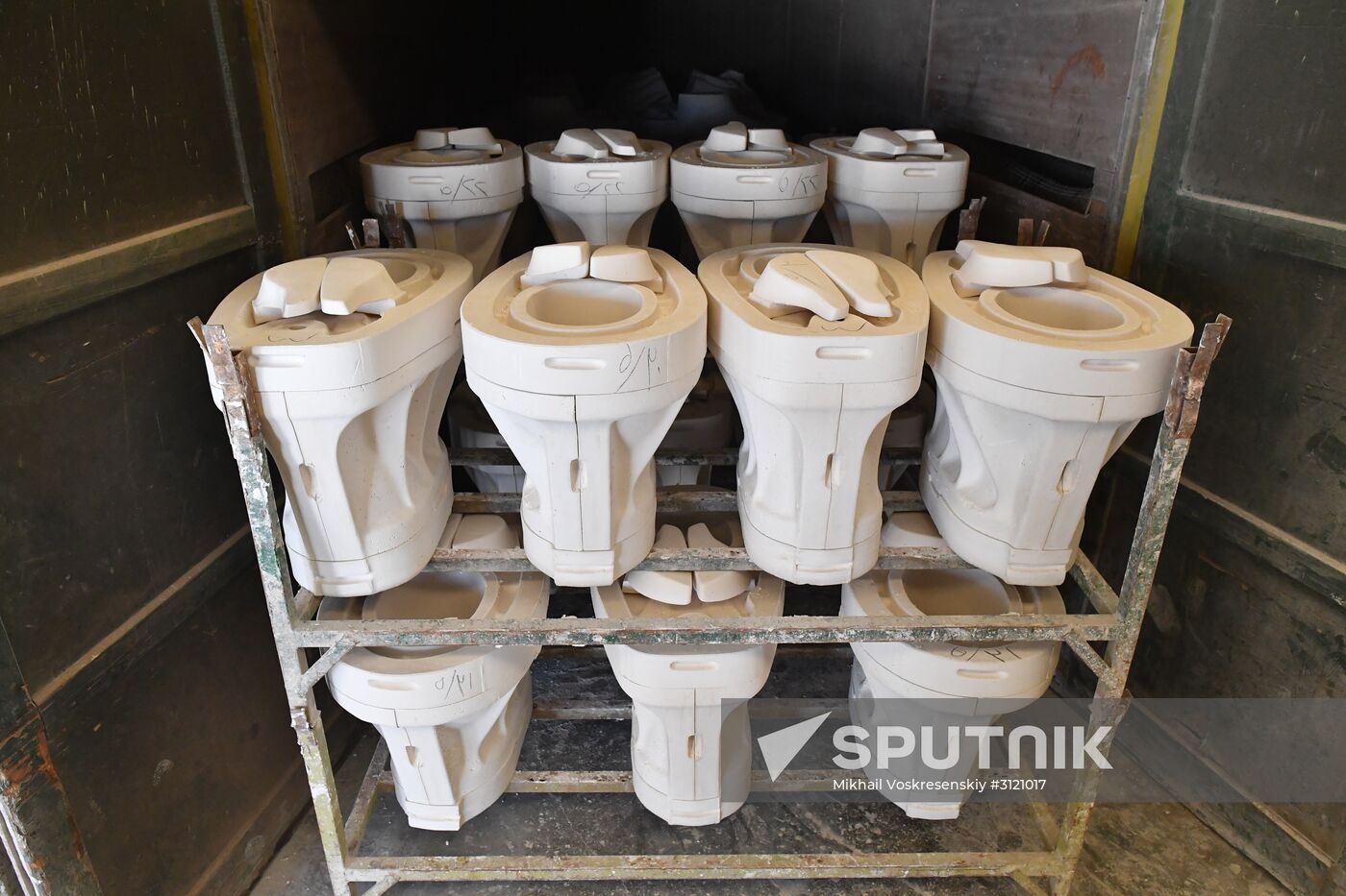 Ceramic ware production plant in Hama