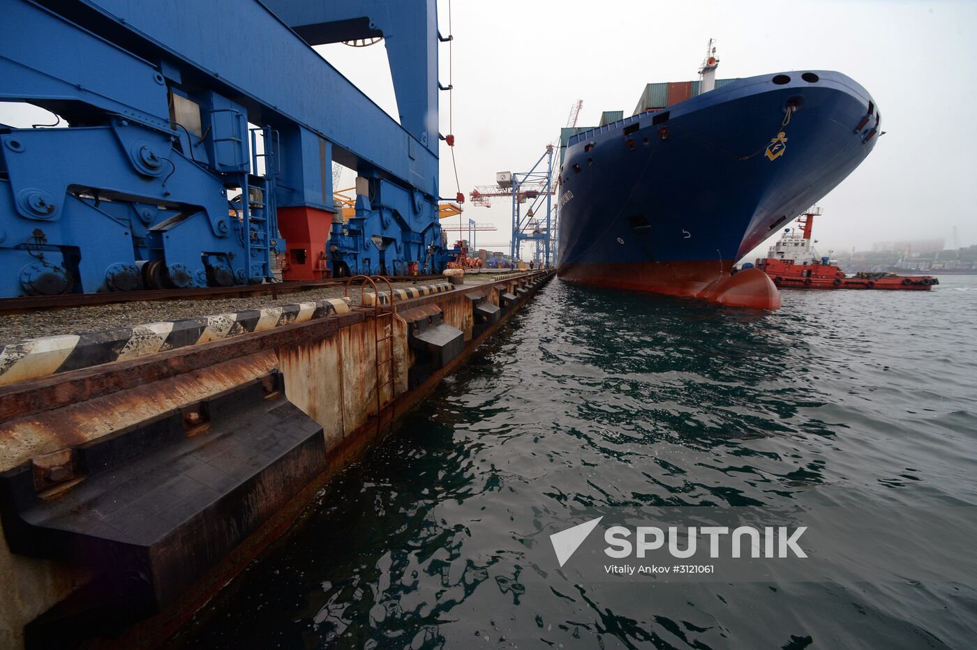 Fesco Diomid container ship arrives in port of Vladivostok