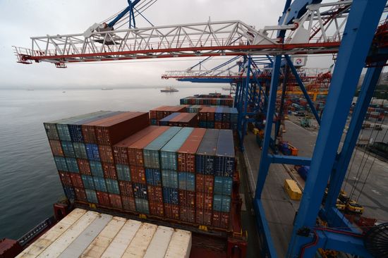 Fesco Diomid container ship arrives in port of Vladivostok