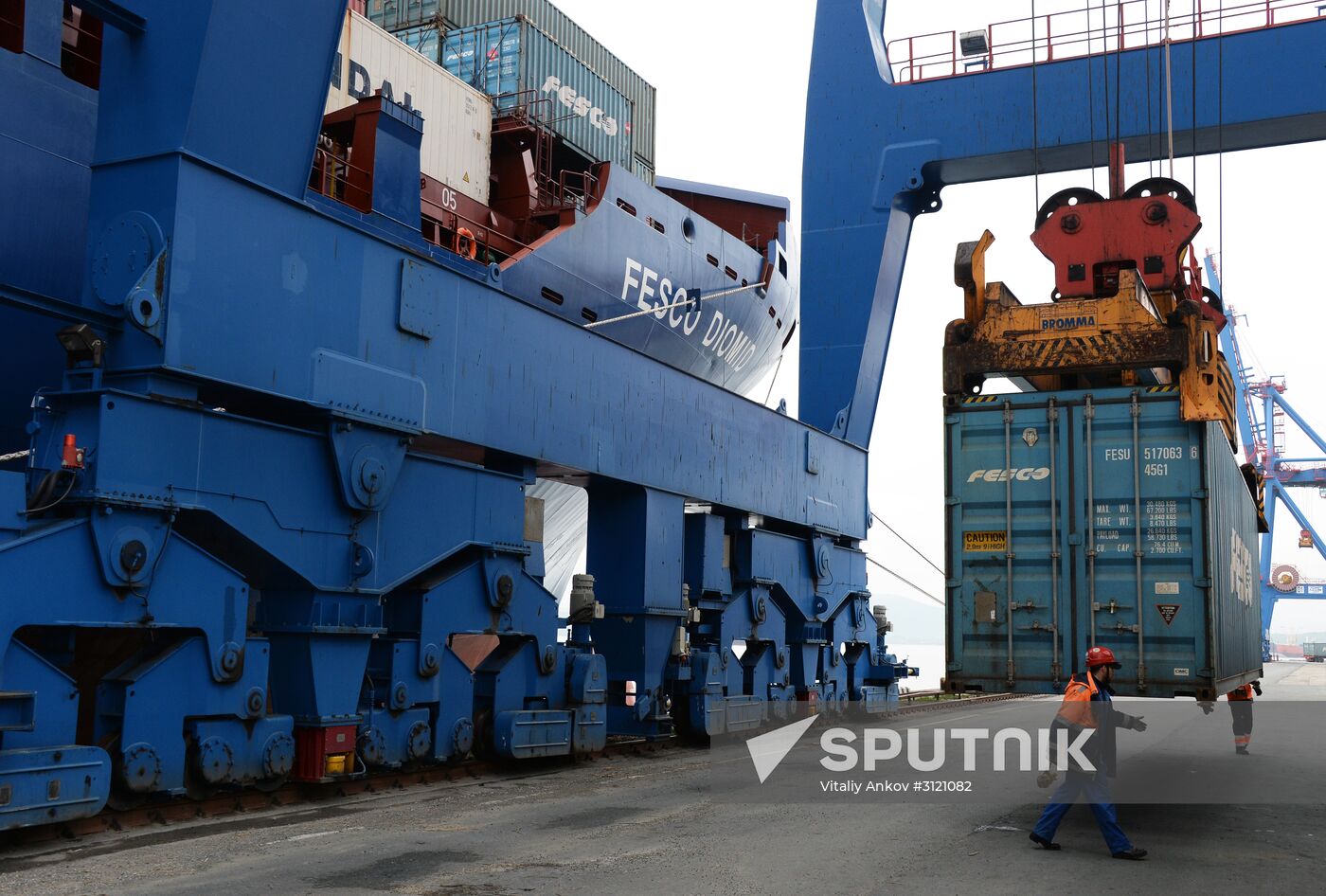 Fesco Diomid container ship arrives in port of Vladivostok