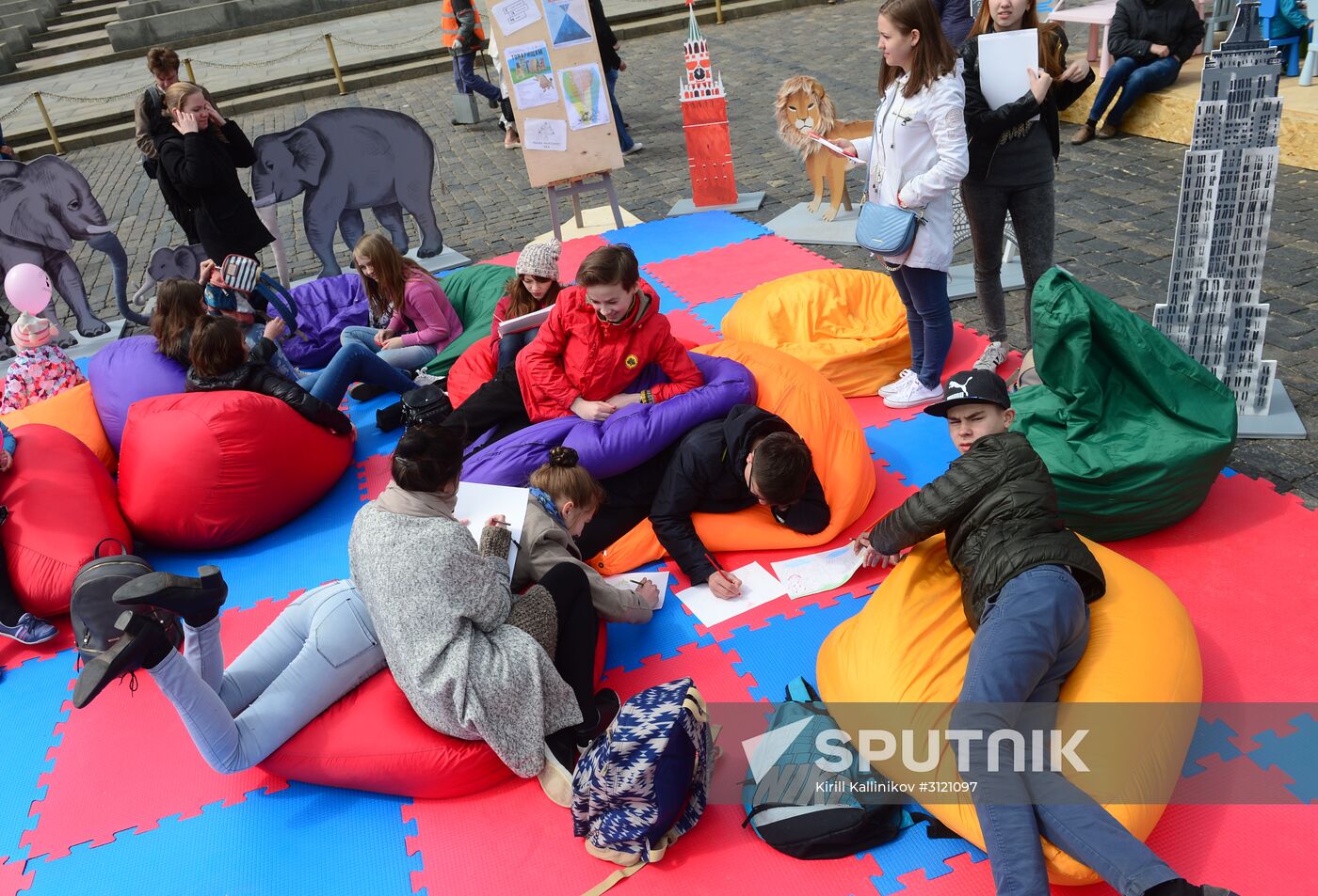 Red Square Book Festival. Day Two