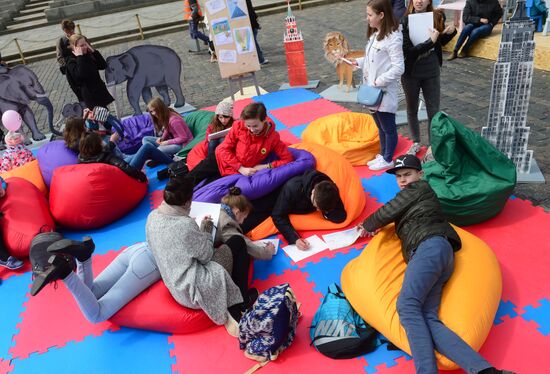 Red Square Book Festival. Day Two