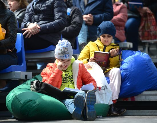 Red Square Book Festival. Day Two