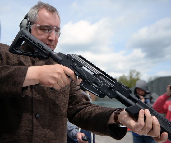 First Rifle Shooting World Championship. Day one