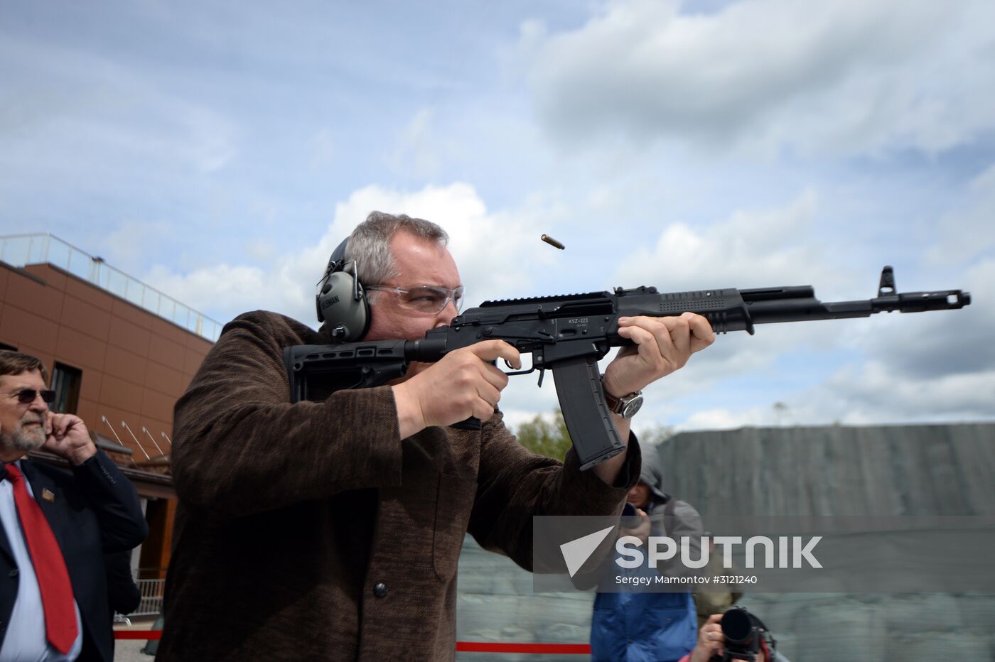 First Rifle Shooting World Championship. Day one