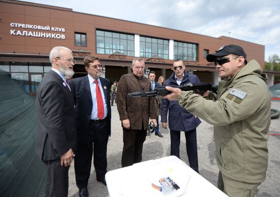 First Rifle Shooting World Championship. Day one
