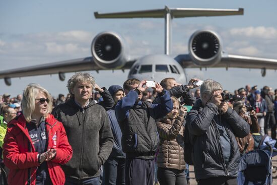 Events to mark 75th anniversary of Day of Establishing the 6th Army of the Air Force and Air Defense in Leningrad Region