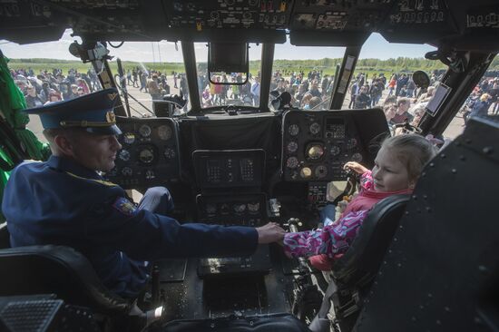 Events to mark 75th anniversary of Day of Establishing the 6th Army of the Air Force and Air Defense in Leningrad Region