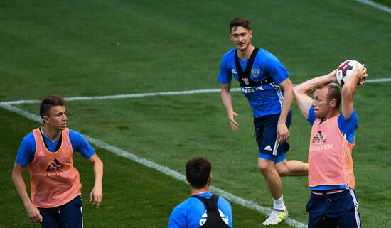 Russian national football team holds training session
