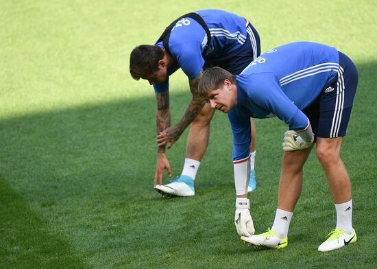 Russian national football team holds training session