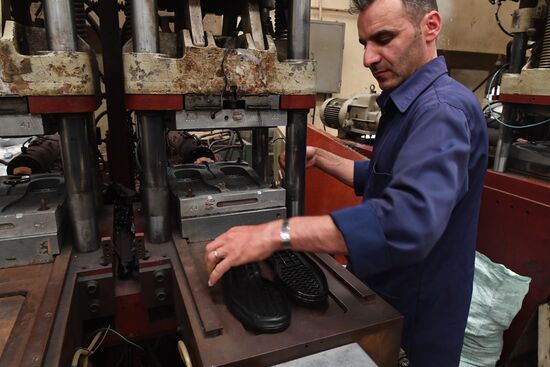 Shoe factory in Syrian Hama Governorate