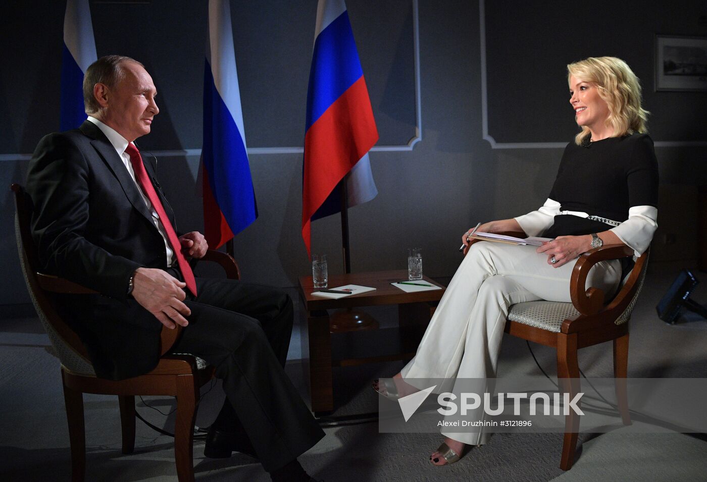 Valdimir Putin gives interview with CNN