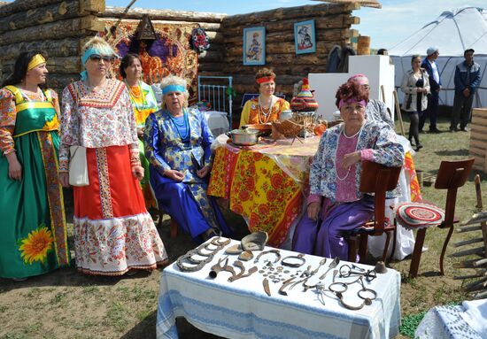 'Onon: Times and Peoples Connected' ethnic and environmental festival in Chita