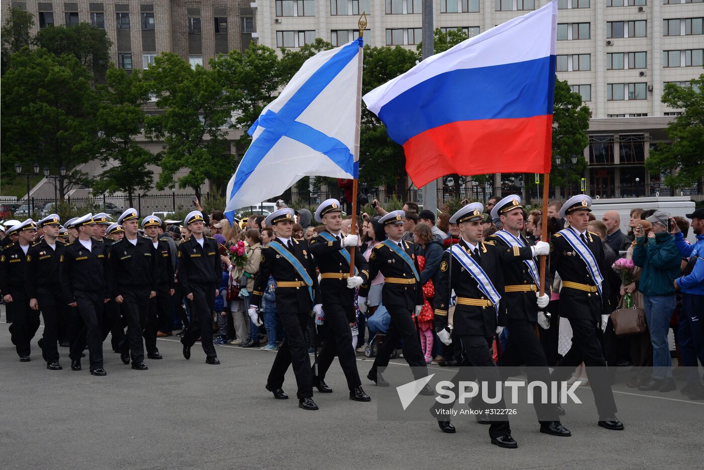 The Irtysh hospital ship is welcomed at Vladivostok port