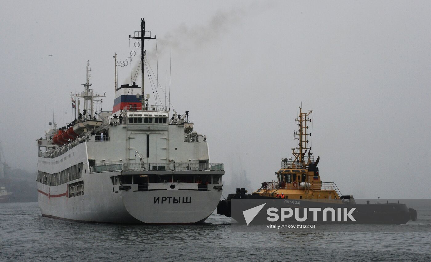 The Irtysh hospital ship is welcomed at Vladivostok port