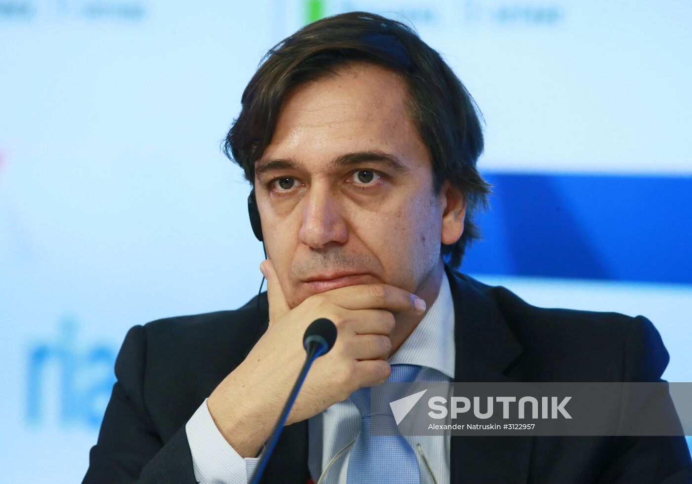 WHO report on teenage obesity presented