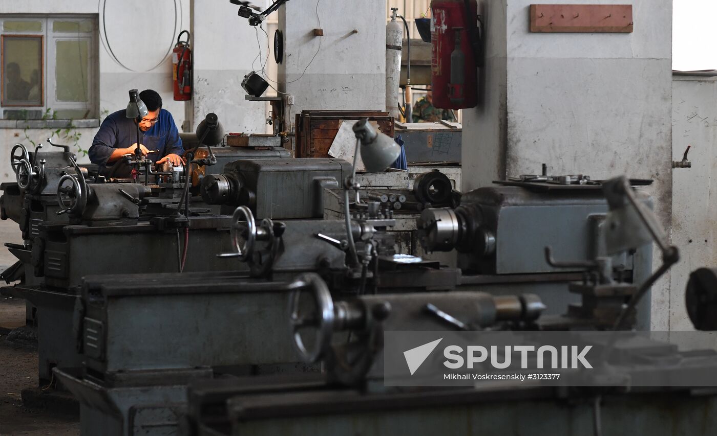 Cartridge manufacturing plant in Hama suburb