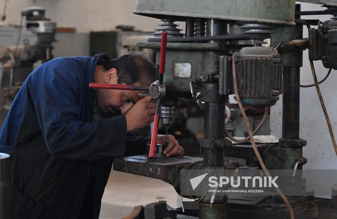 Cartridge manufacturing plant in Hama suburb