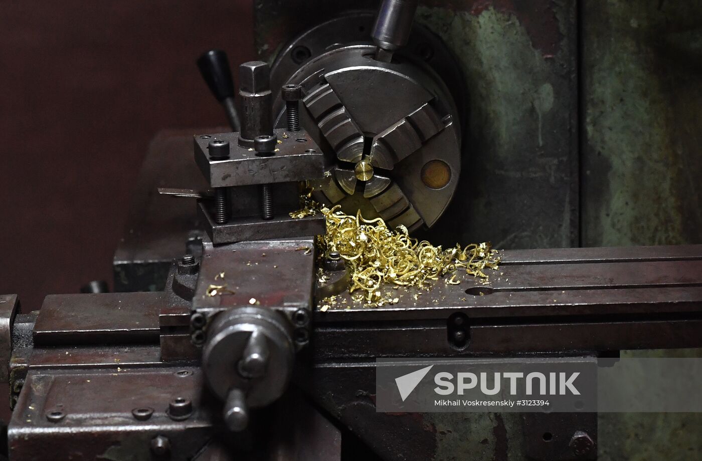 Cartridge manufacturing plant in Hama suburb