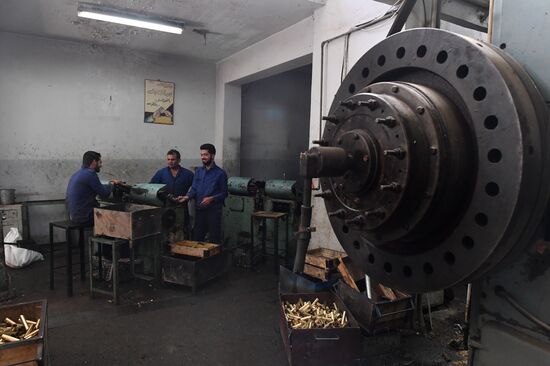 Cartridge manufacturing plant in Hama suburb