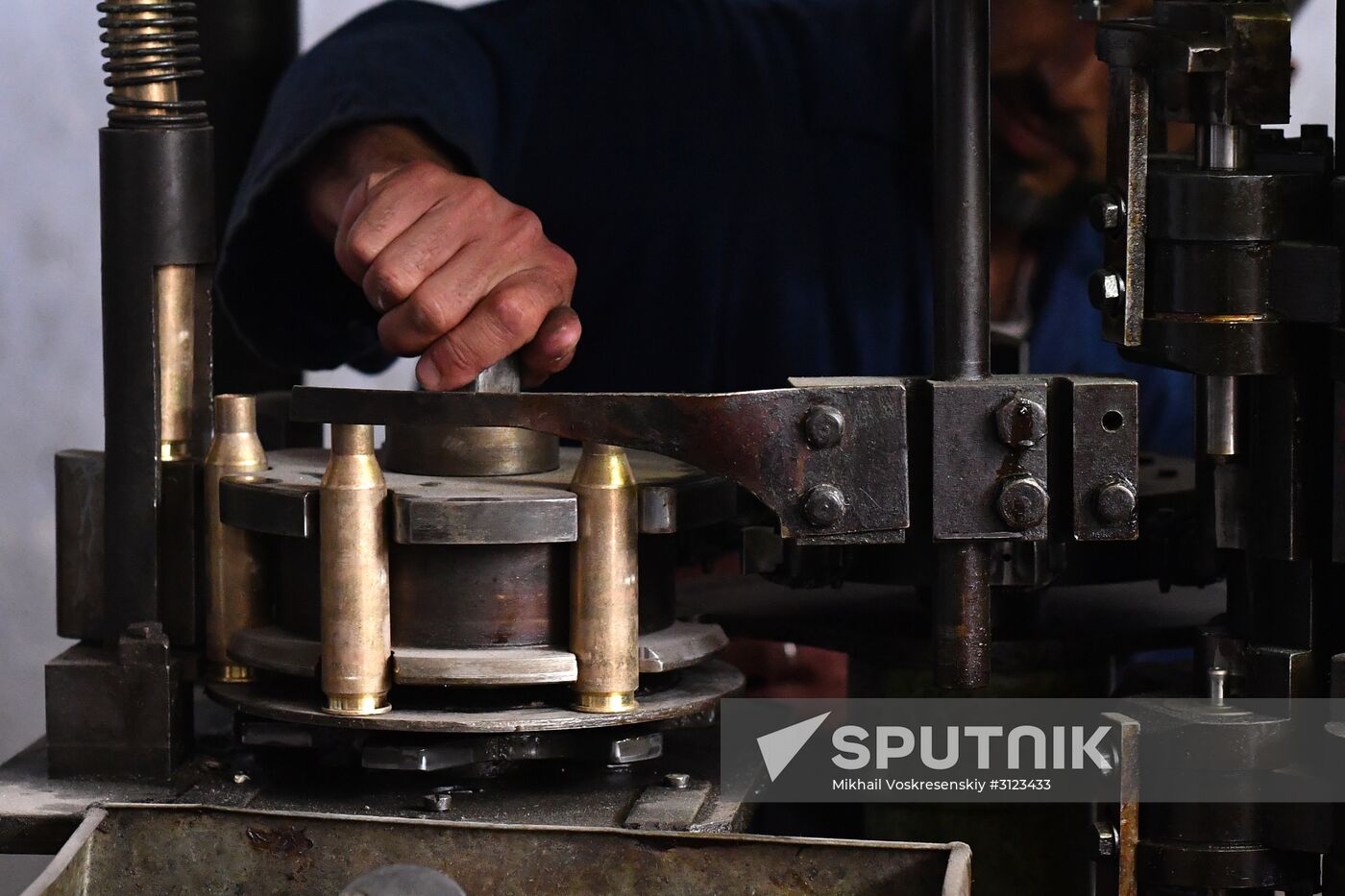 Cartridge manufacturing plant in Hama suburb