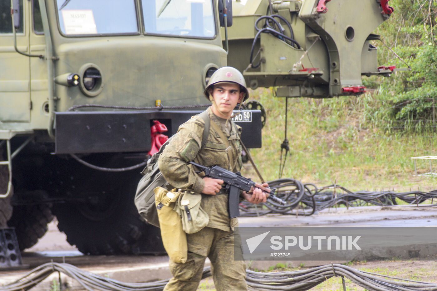 Air defense drill involving S-300 Favorite surface-to-air missile system unit