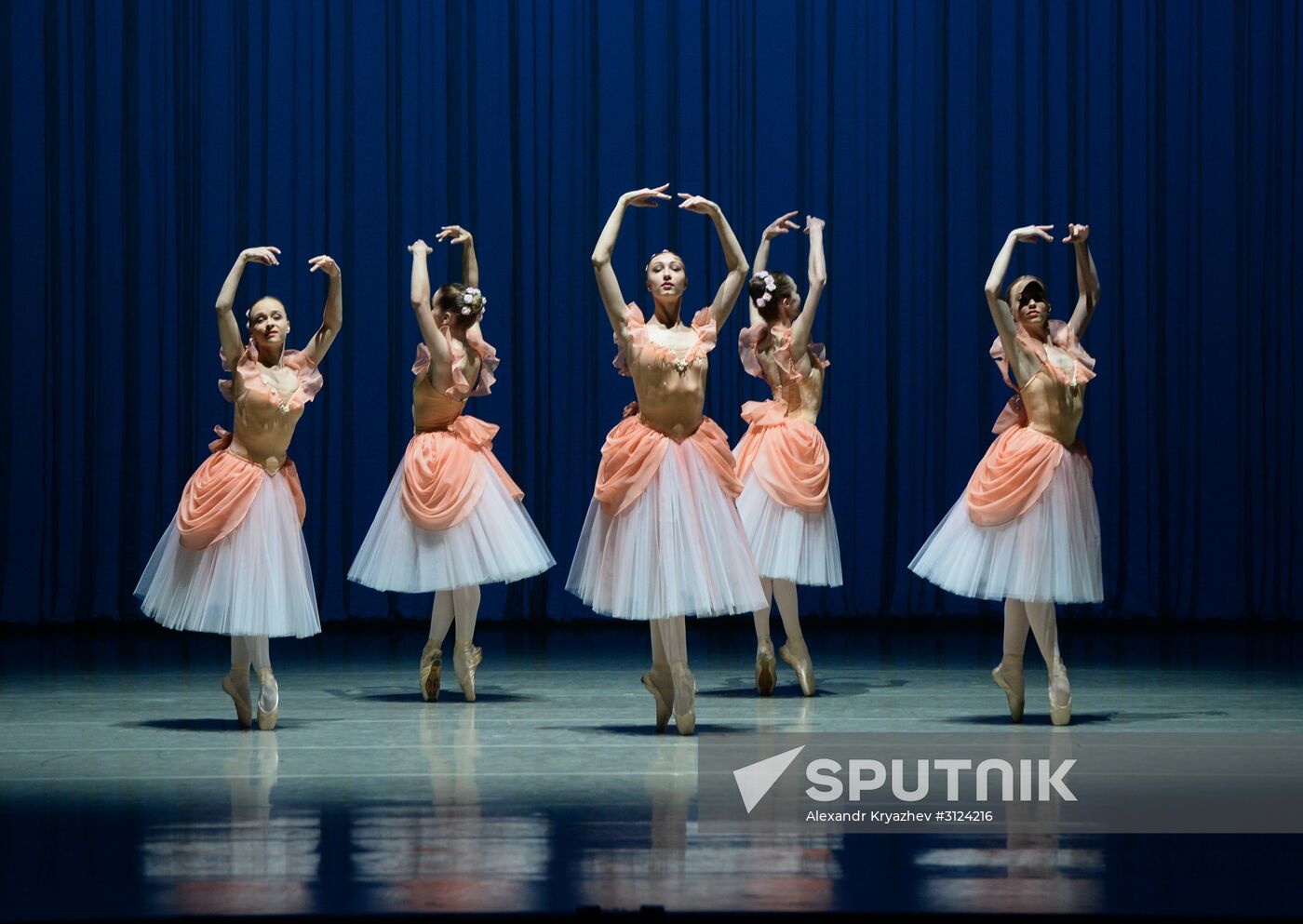 End of academic year at the Novosibirsk School of Choreography