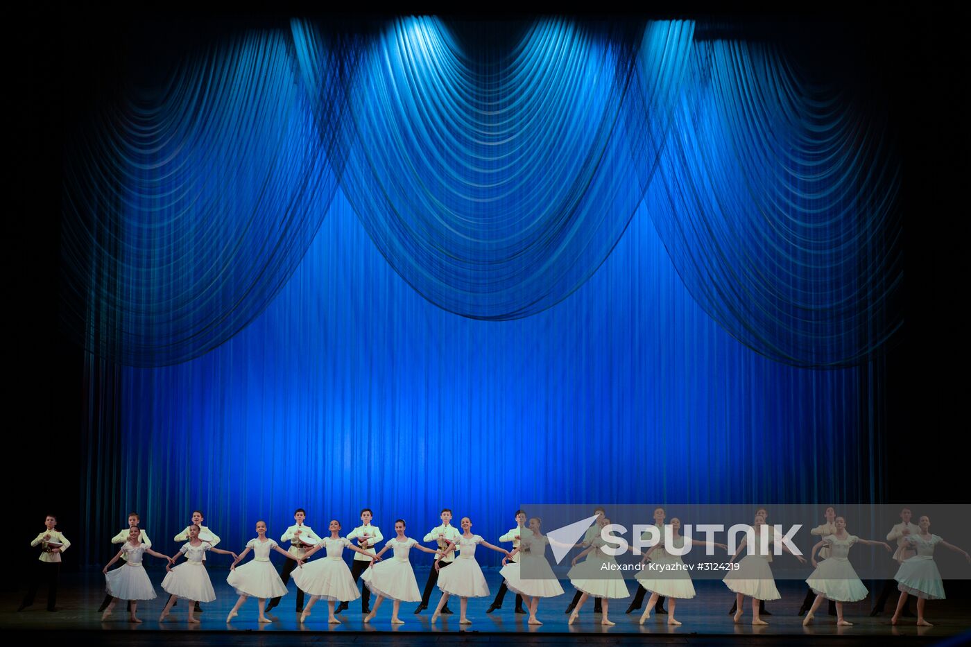End of academic year at the Novosibirsk School of Choreography