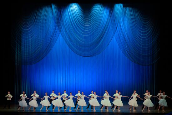 End of academic year at the Novosibirsk School of Choreography