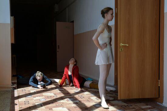 End of academic year at the Novosibirsk School of Choreography