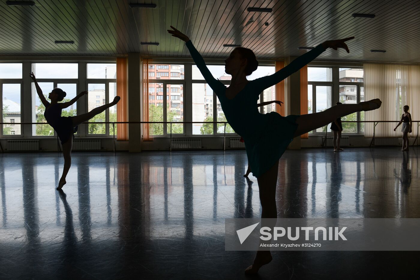 End of academic year at the Novosibirsk School of Choreography