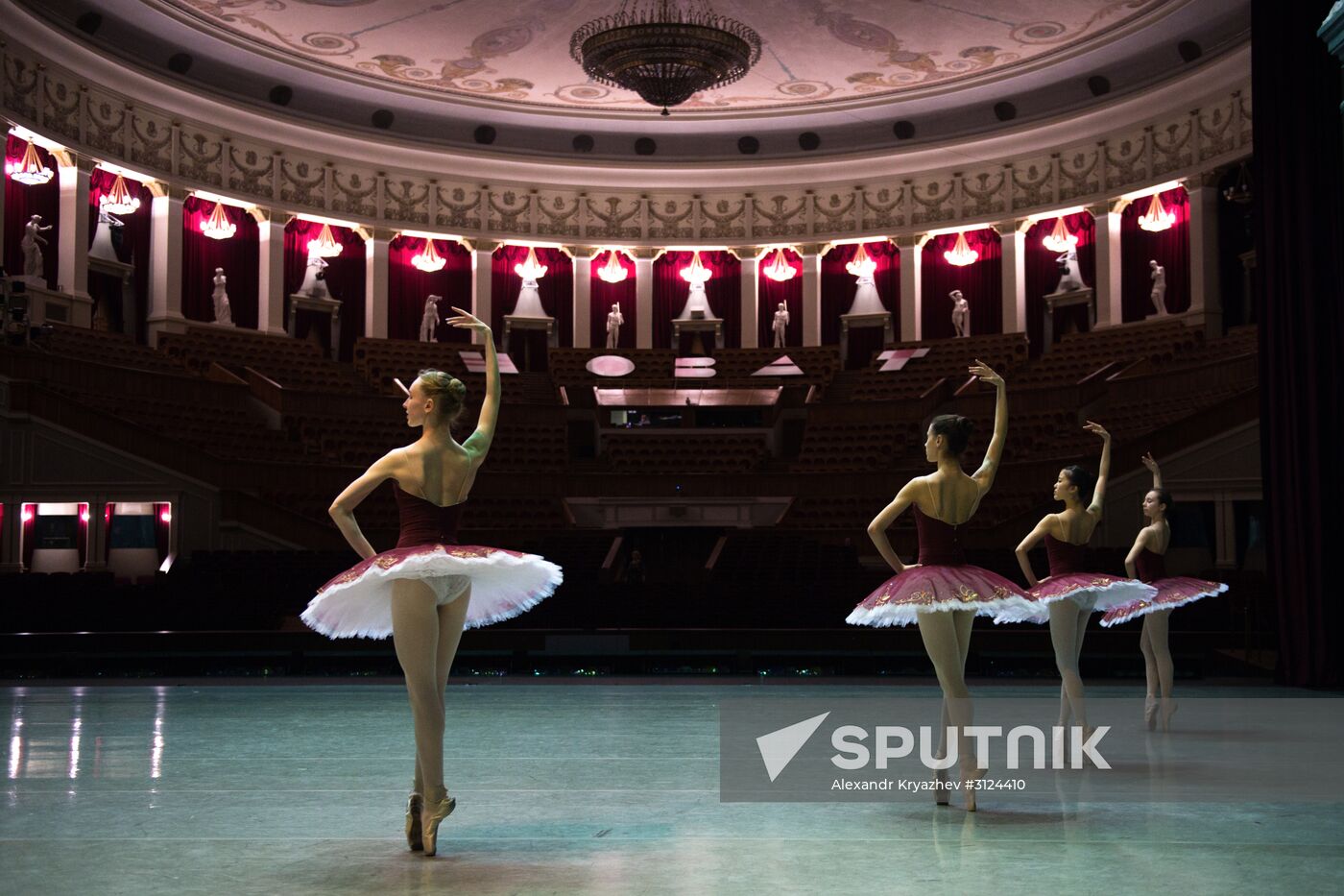 End of academic year at the Novosibirsk School of Choreography