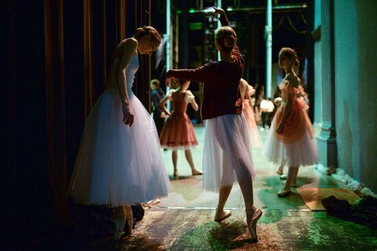 End of academic year at the Novosibirsk School of Choreography