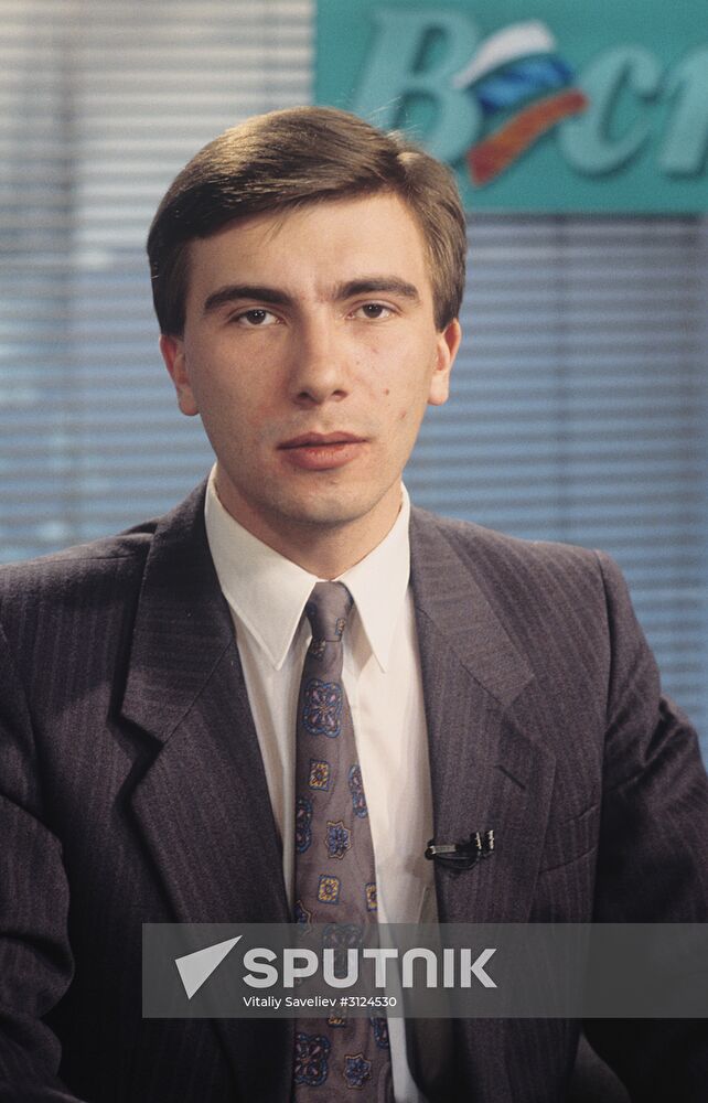Newscaster Mikhail Ponomaryov
