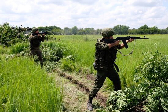 Marine Corps exercises in Krasnodar Territory