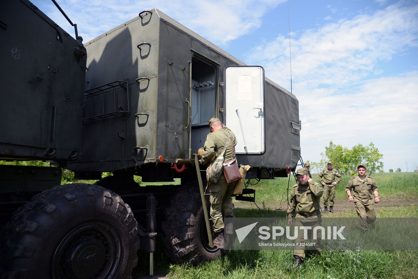Western Military District's air defense and aviation hold joint drills