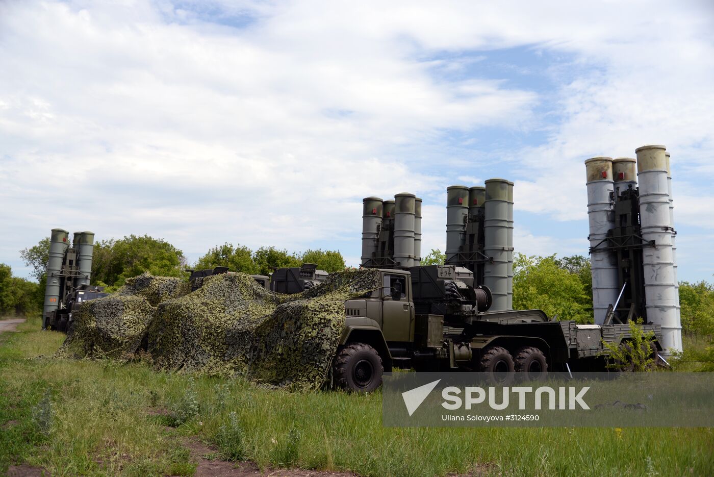 Western Military District's air defense and aviation hold joint drills